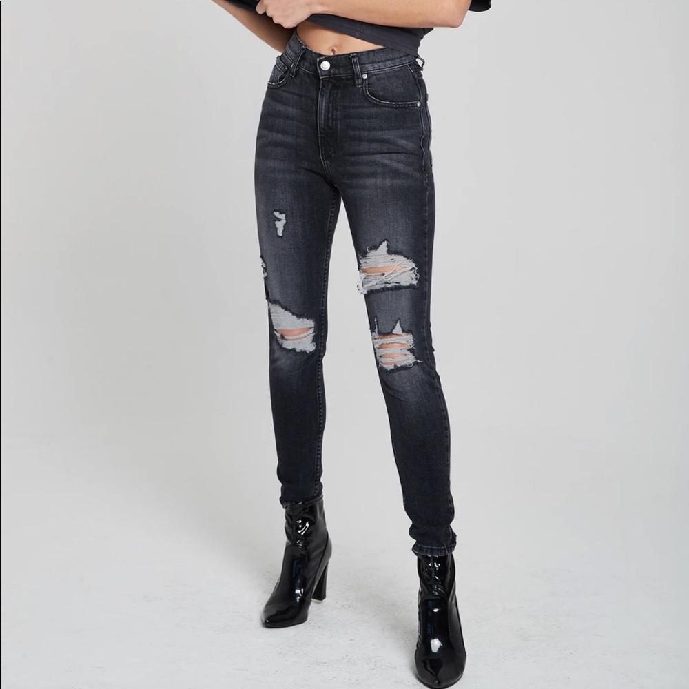 Revice Ripped Jeans